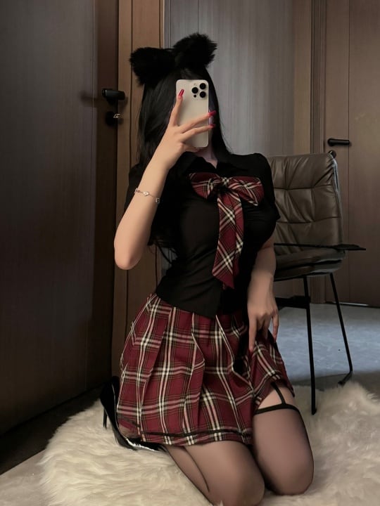 Lilymoonのビックリボン制服コスプレの画像5