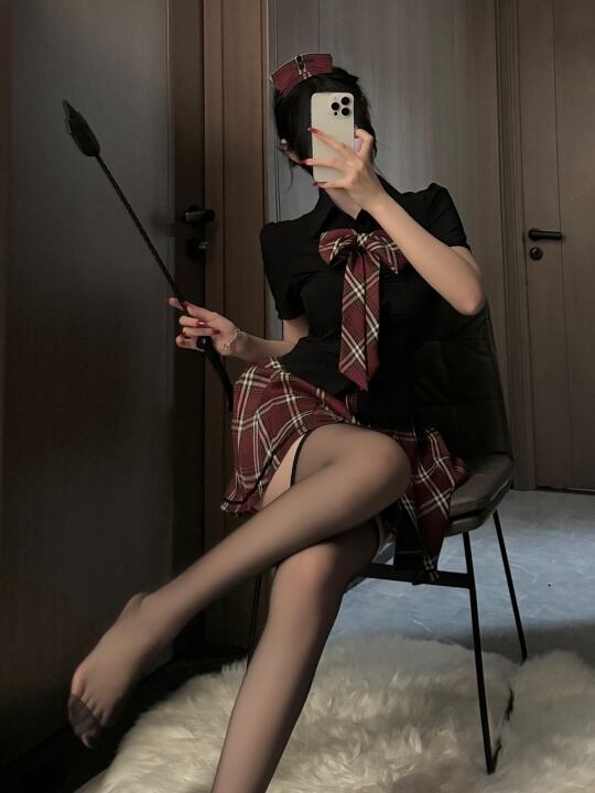 Lilymoonのビックリボン制服コスプレの画像2