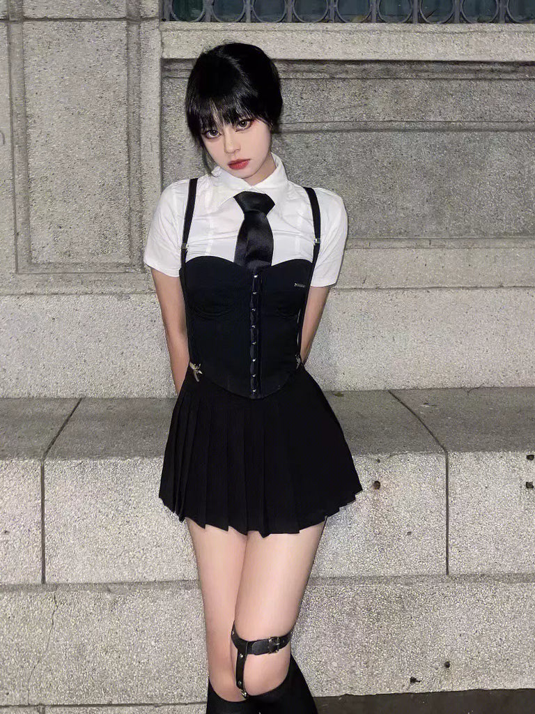 Lilymoonのビスチェスタイル制服コスプレの画像3