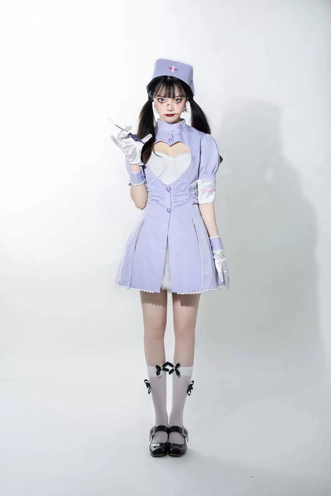 Lilymoonのオープンハートナースコスプレの画像12