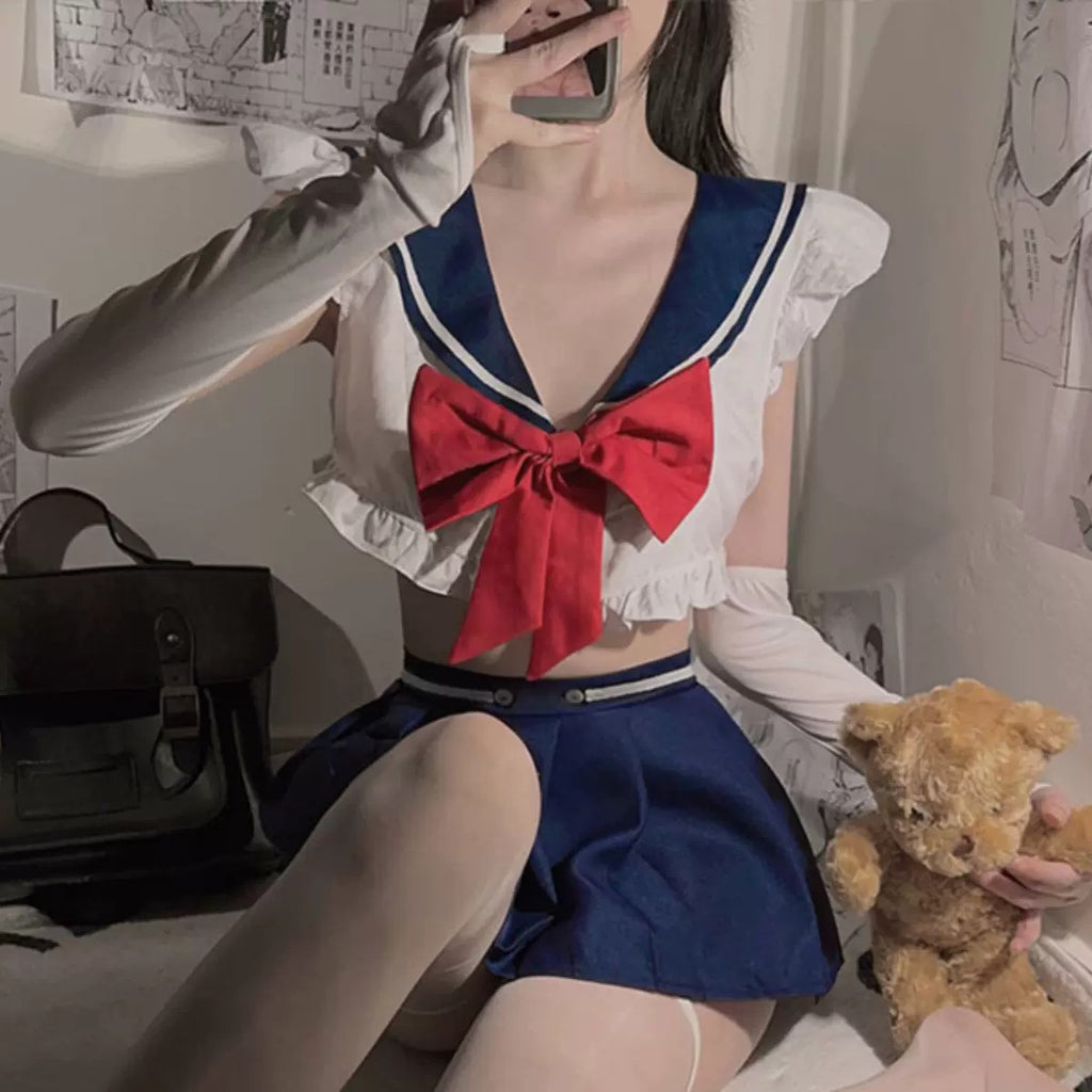 Lilymoonのフリルセーラーコスプレの画像3