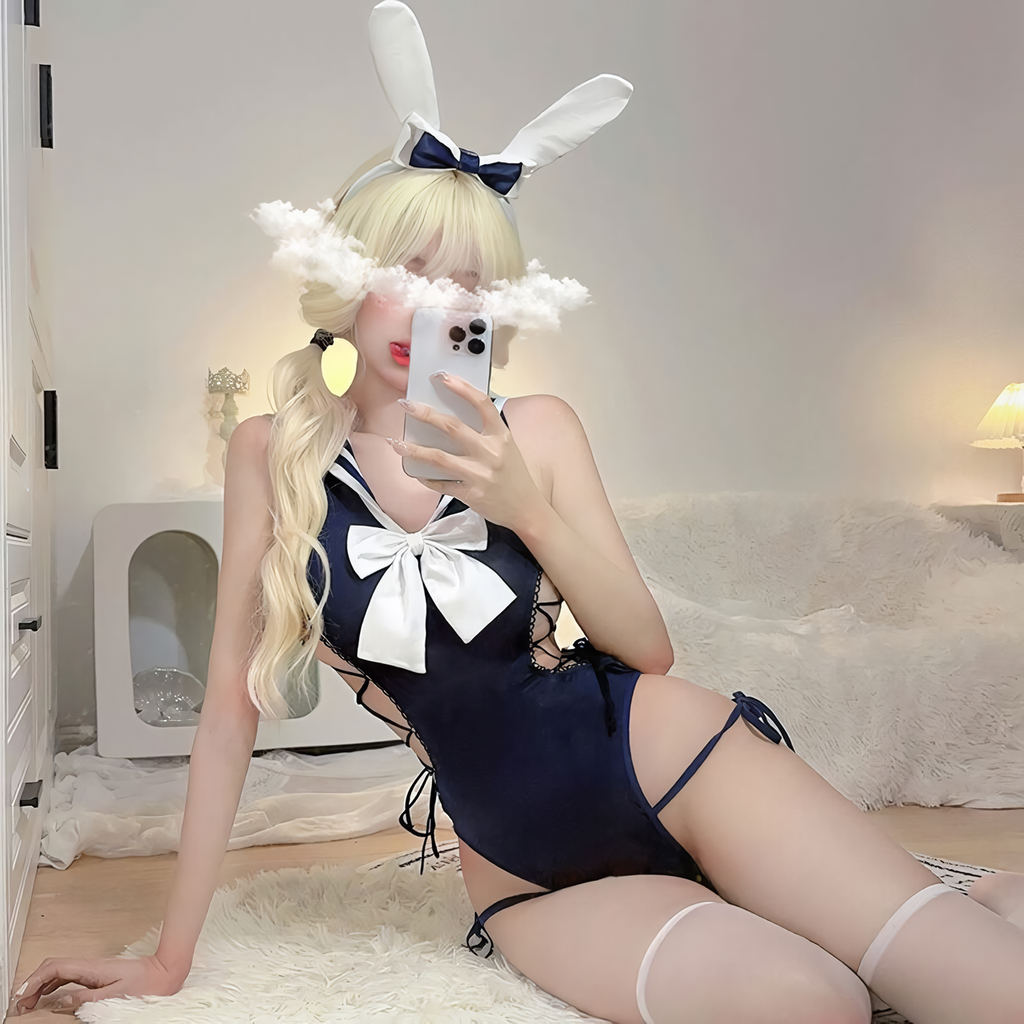 Lilymoonのセーラーバニースク水コスプレの画像3