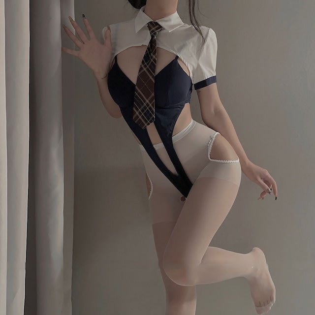 Lilymoonのセクシー制服コスプレの画像3