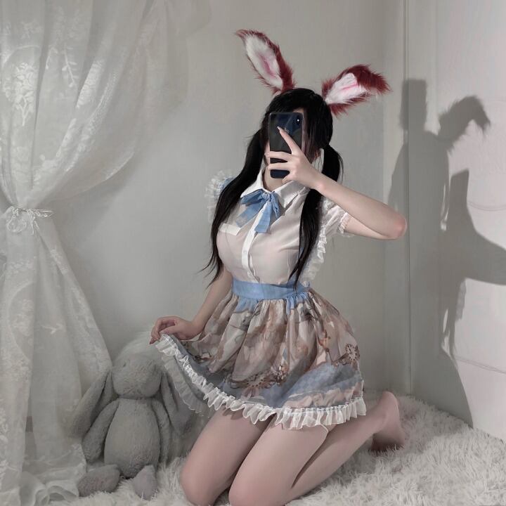 Lilymoonのアリスフリルメイドコスプレの画像4