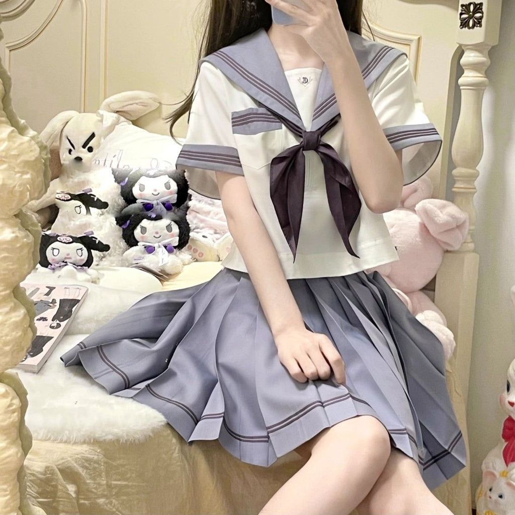 Lilymoonのラベンダー制服コスプレの画像3